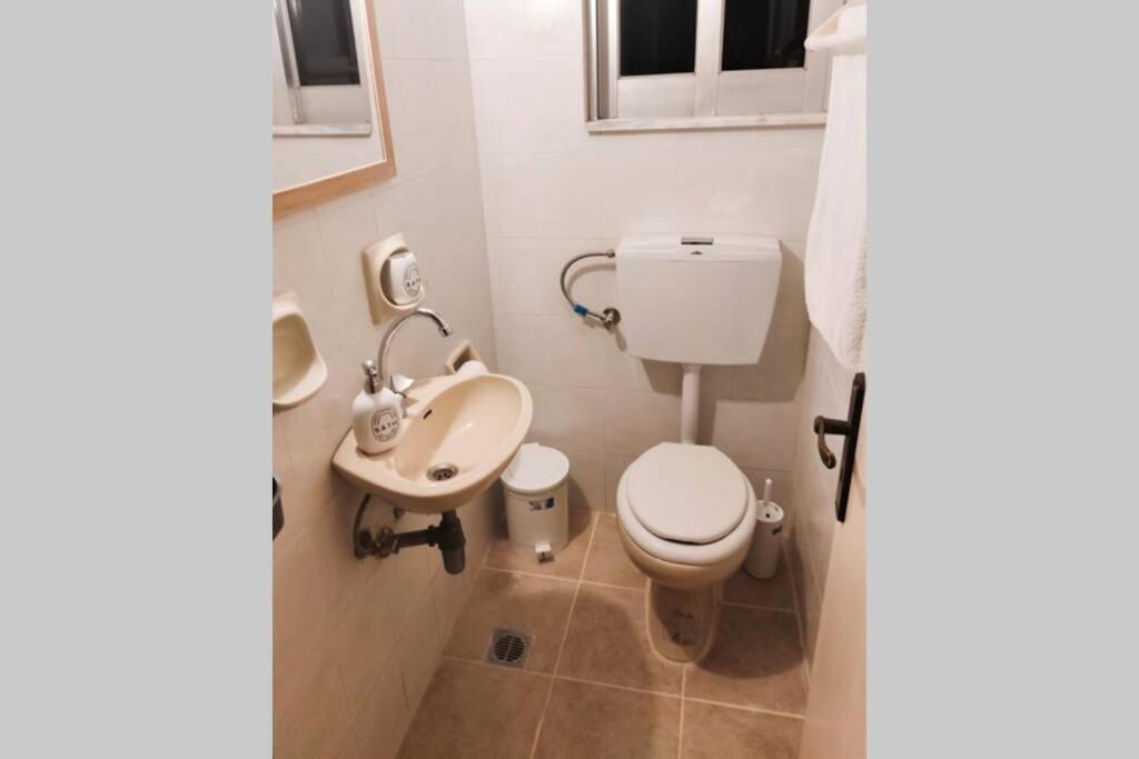 Apartment 95 M2, Center Of Sitia, Wifi, 350M Beach Luaran gambar